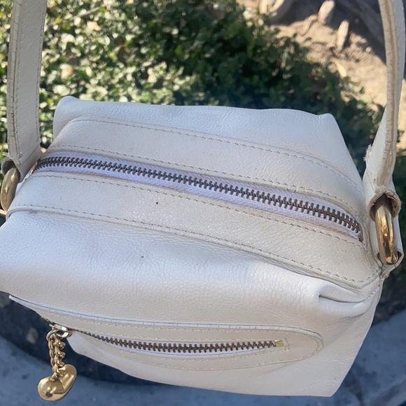 Vintage Juicy Couture Y2K White Leather Mini bag Cube barrel bag BARBIE - Picture 9 of 17